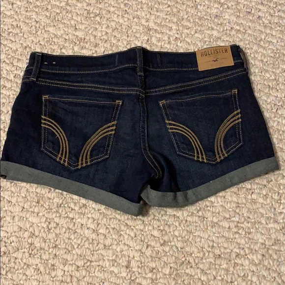 Hollister Jean Shorts - Picture 2 of 2